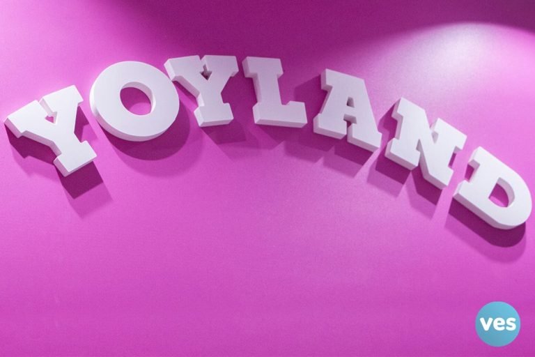 Letras Corpóreas en estruido para Yoyland