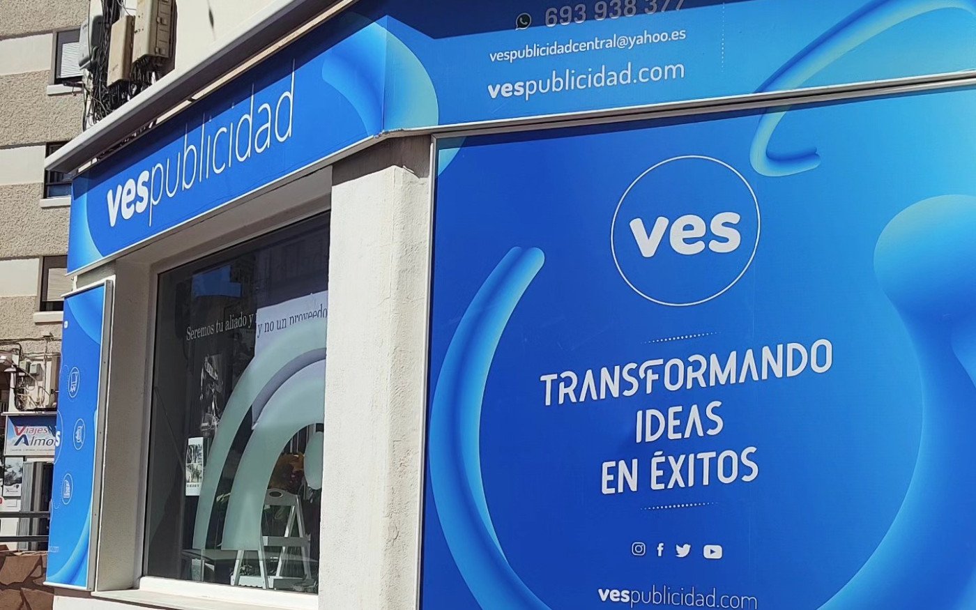 Fachada Vespublicidad 2024