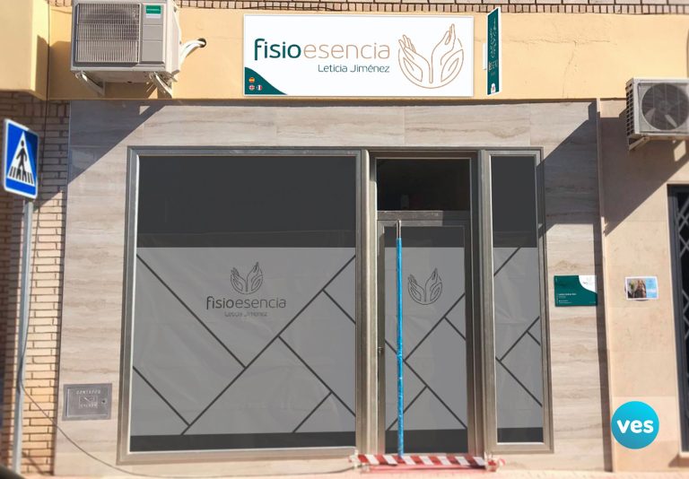 Rotulación Fachada Fisioesencia