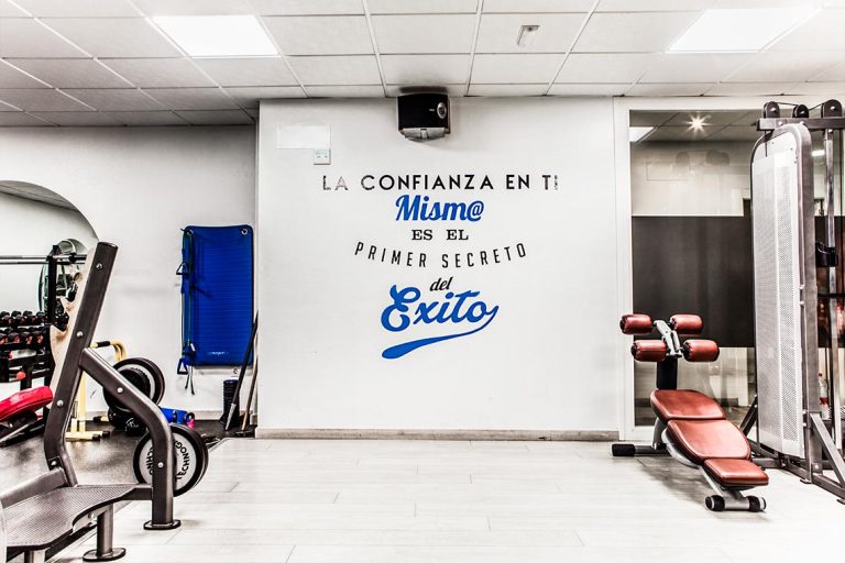 Rotulación de Jova Sports Center